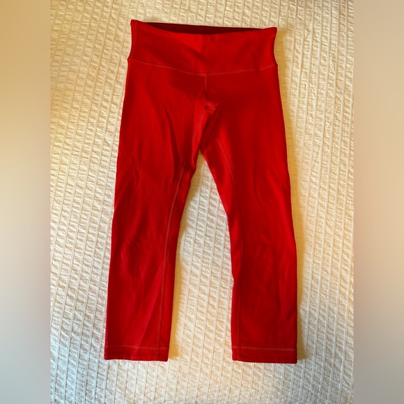 Lululemon Wunder Under Crop Leggings - Picture 2 of 2